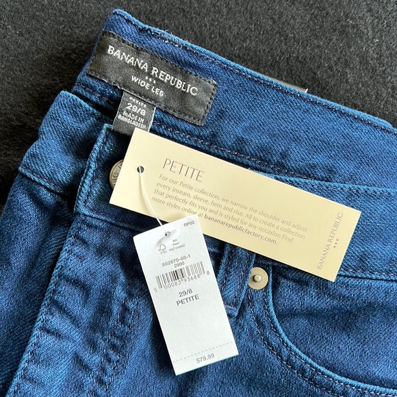 Banana Republic Wide Leg Petite Jean - Picture 2 of 4